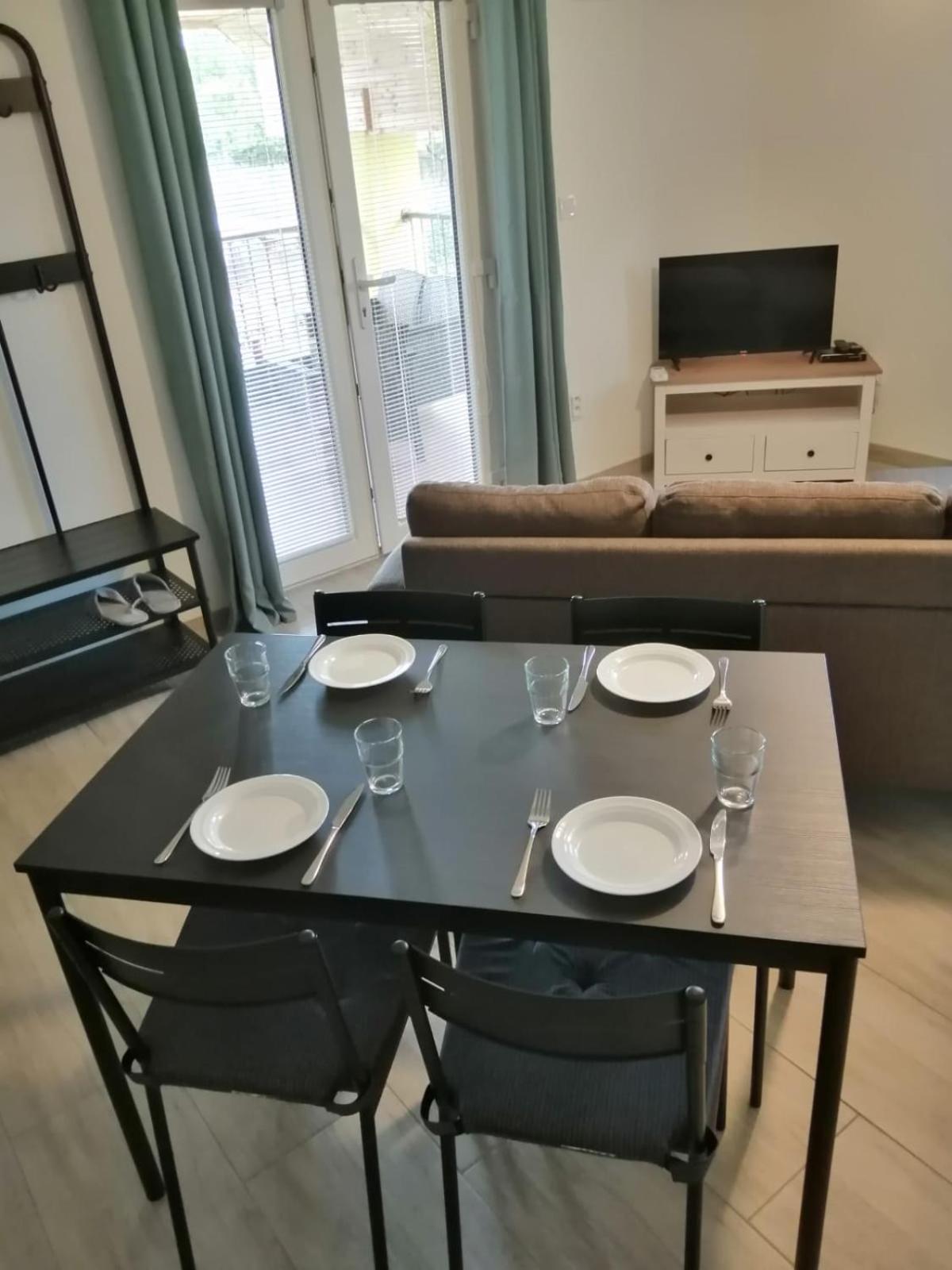 Zlatno 66 Bed & Breakfast Zlaté Moravce Dış mekan fotoğraf